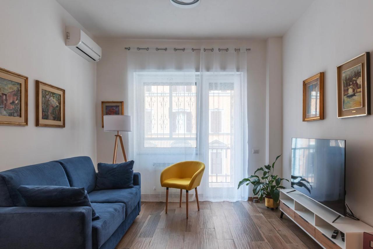 Piazza Re Di Roma Comfy Apartment Extérieur photo