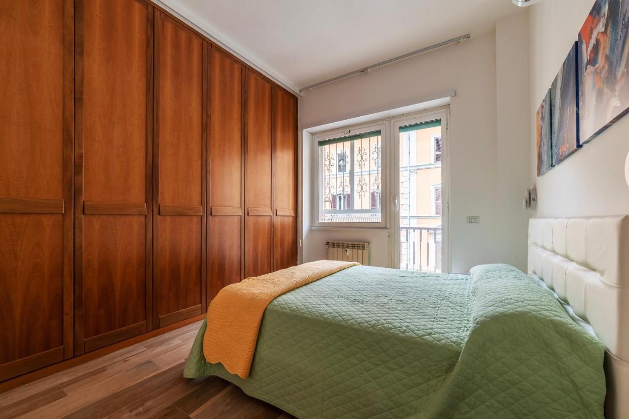 Piazza Re Di Roma Comfy Apartment Extérieur photo