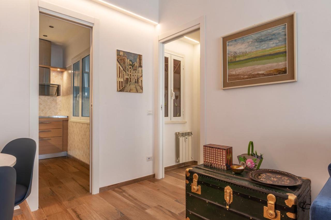 Piazza Re Di Roma Comfy Apartment Extérieur photo