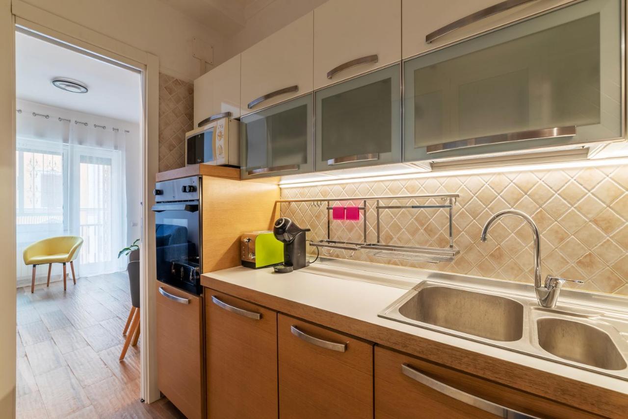 Piazza Re Di Roma Comfy Apartment Extérieur photo