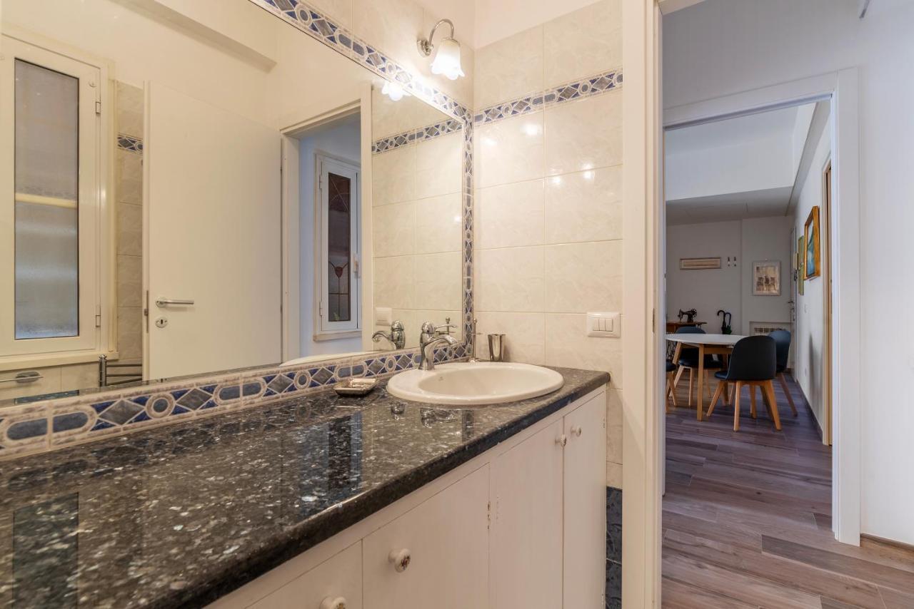 Piazza Re Di Roma Comfy Apartment Extérieur photo